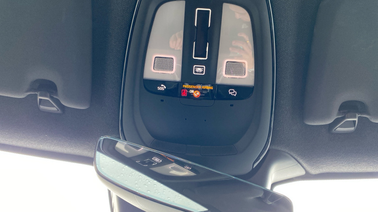 Volvo XC40 2.0 B4P Ultimate Dark 5dr Auto Petrol Estate